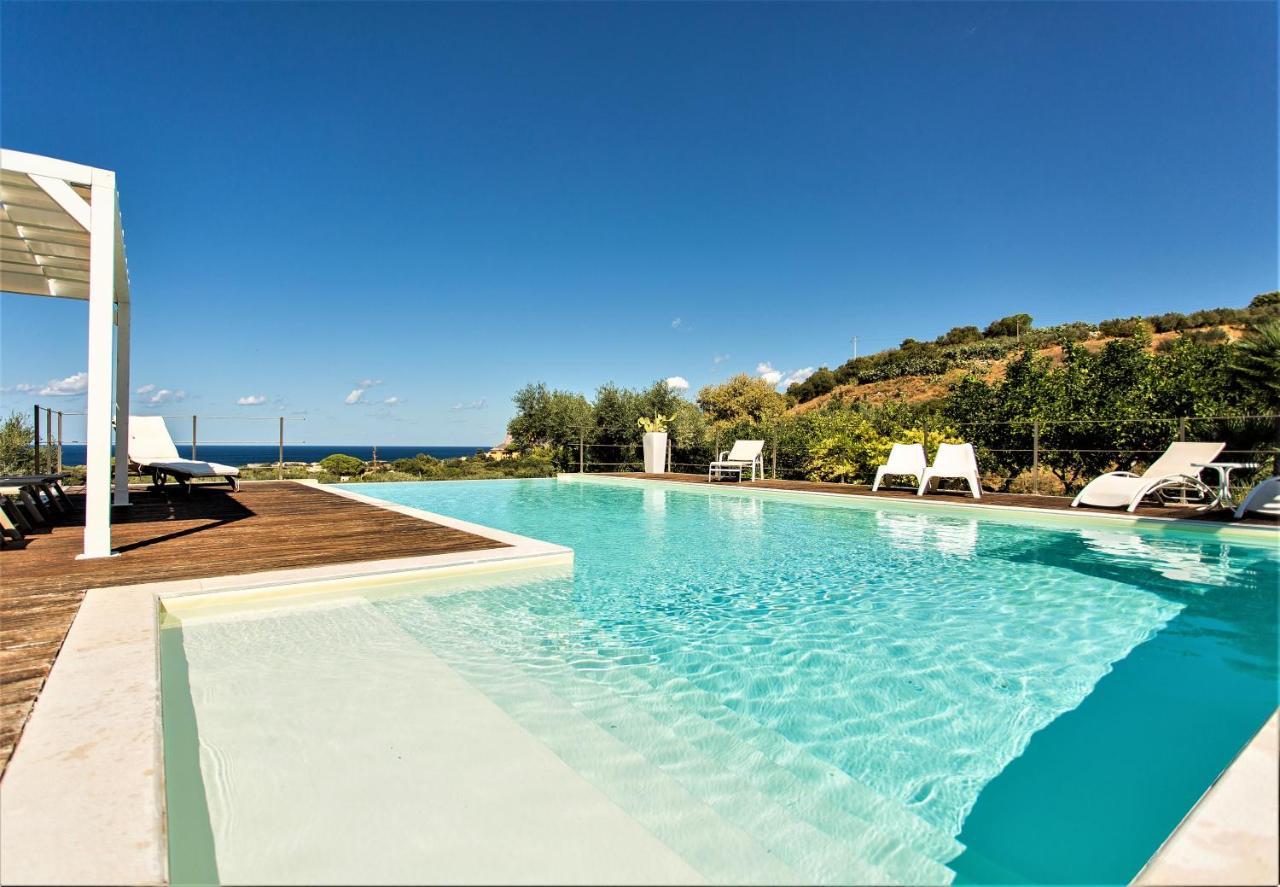 Villa Maria Una Finestra Sul Mare 발더라이스 외부 사진