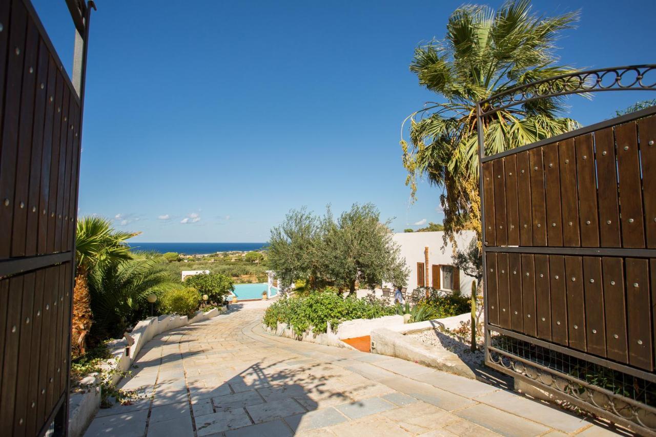 Villa Maria Una Finestra Sul Mare 발더라이스 외부 사진